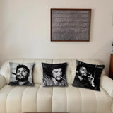 HOUSSE COUSSIN CHE GUEVARA CIGARE NOIR BLANC FOND SOMBRE SMOKING