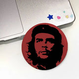 PIN INSIGNIA MACARON CHE GUEVARA RETRATO BLANCO FONDO ROJO REDONDO
