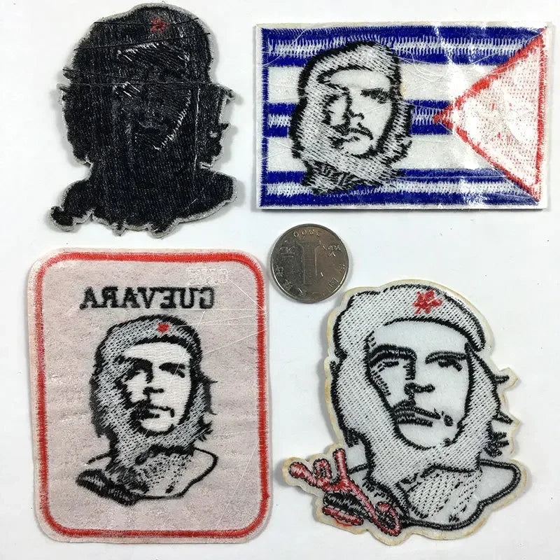 Che Guevara Badge Portrait Black | Communist Universe