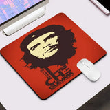 MUISMAT CHE GUEVARA HOPE STIJL DRIEKLEUR BLAUW BEIGE ROOD